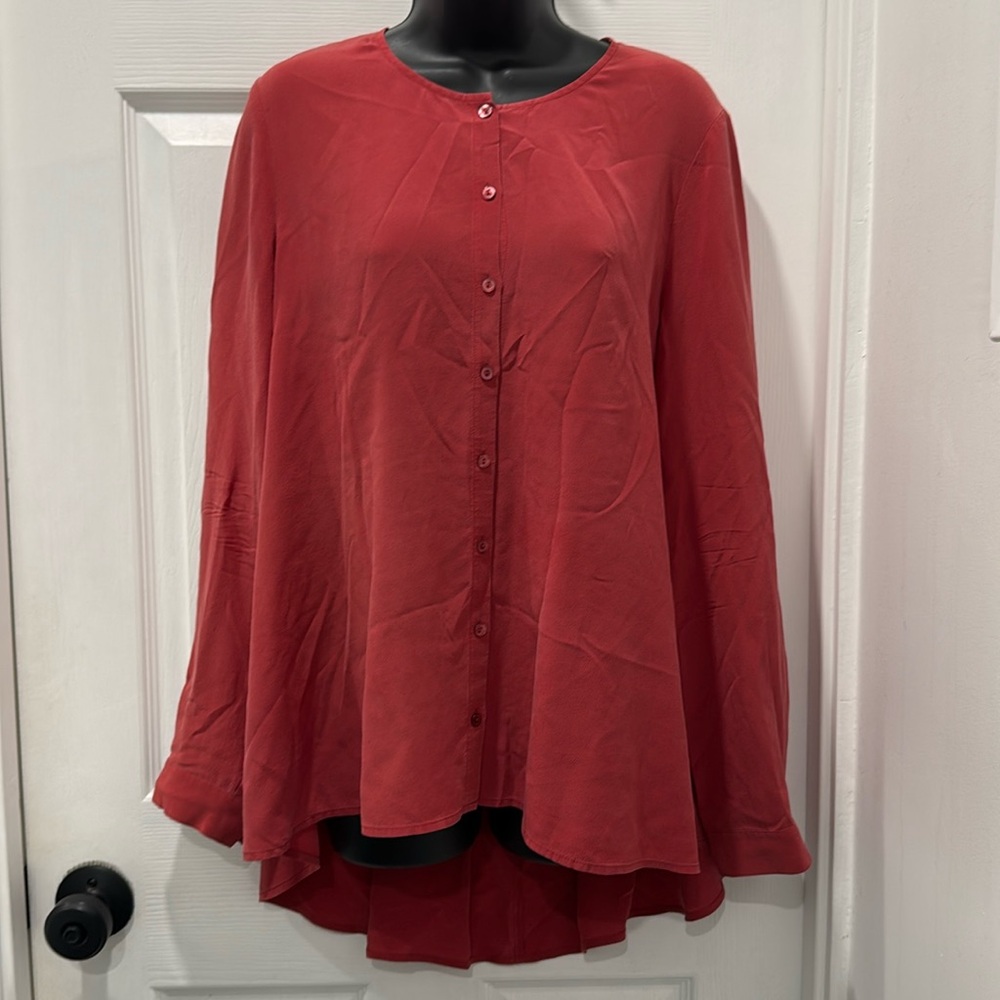 Eileen Fisher 100% Silk High Low Collarless Long Sleeve Button Down Top